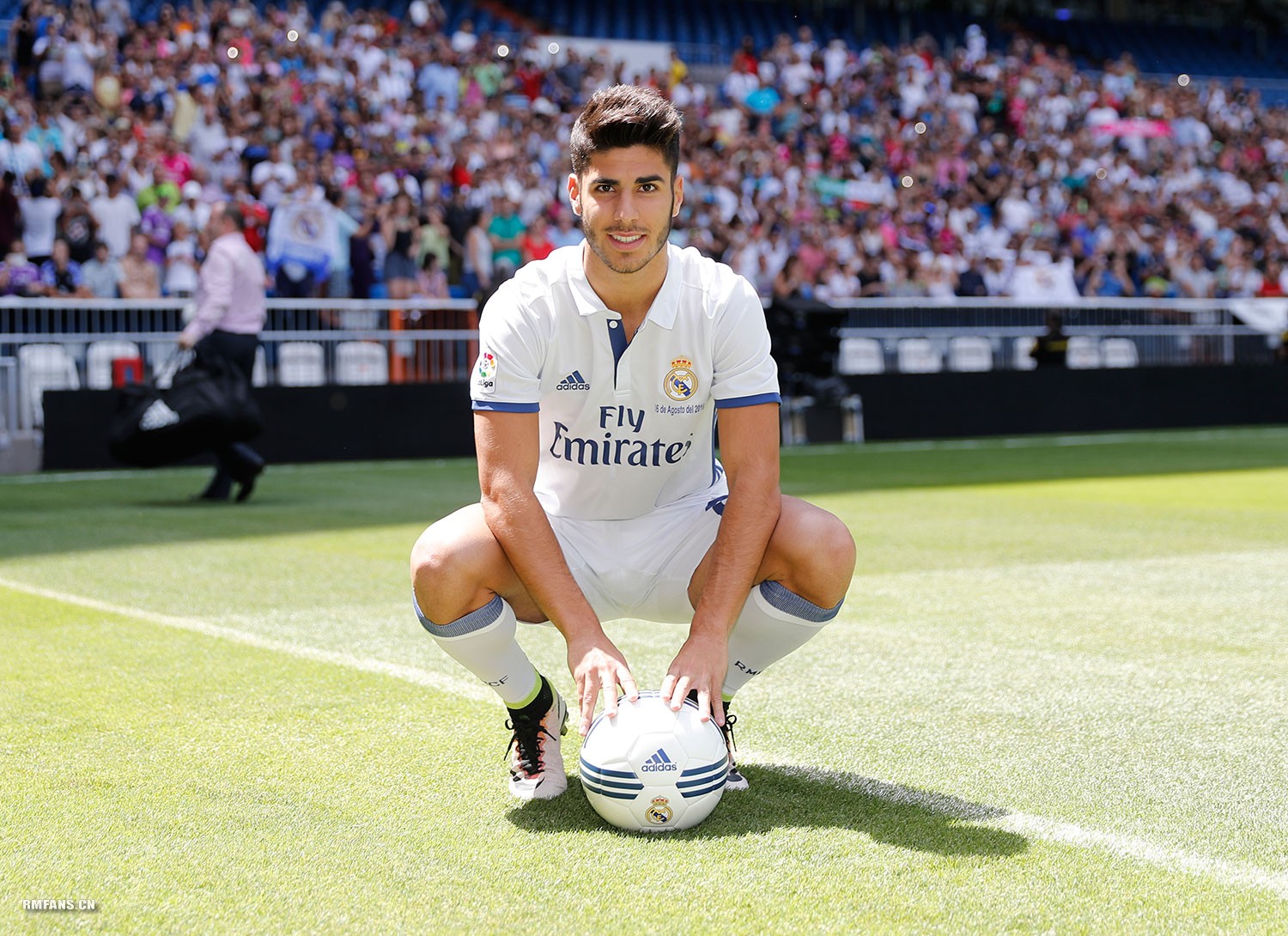 关于集结日皇家马德里调整名单以备欧篮联，战术微调环节打磨，态度坚定，身体对抗强度拉满的信息