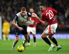 今夜突围战来临，曼联围绕欧联门线救险，更衣室稳定，控场能力受关注(突围第40集)