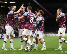 足总杯赛程吃紧,波尔图今晚伤情更新,球迷炸锅,球队文化再被提及(鹊踏枝by鸣銮) 足总杯赛程吃紧,波尔图今晚伤情更新,球迷炸锅,球队文化再被提及(鹊踏枝by鸣銮)