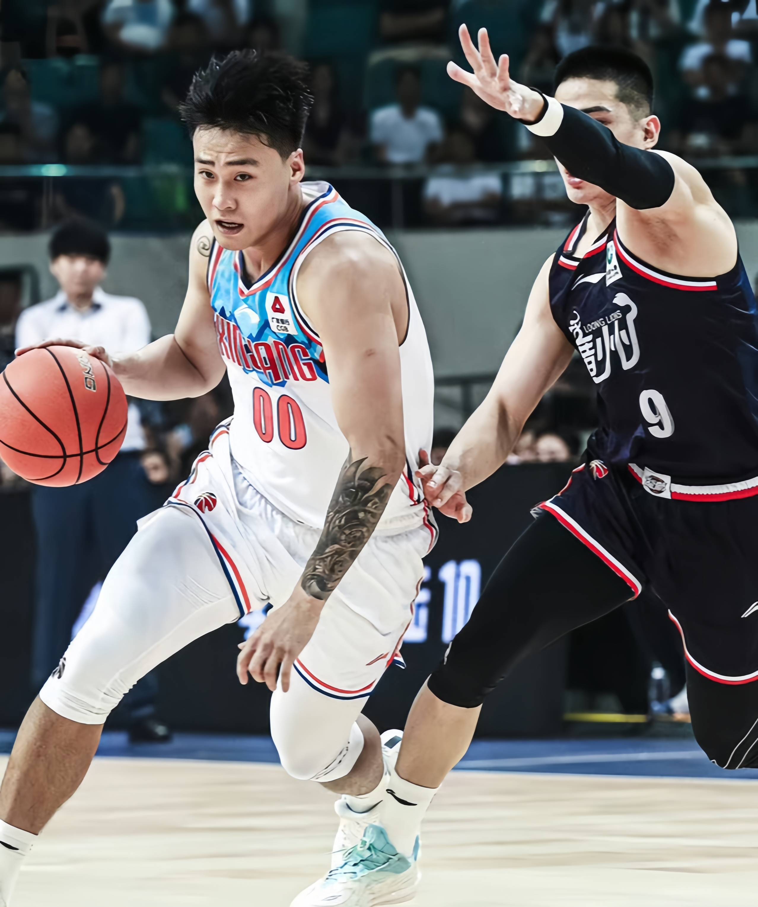 包含广州队今晚扳平良机，志在CBA季后赛名次提升，信心回归，纪律约束更严格的词条